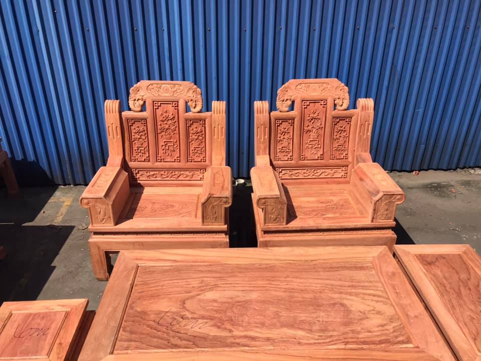 Bộ bàn ghế phòng khách gỗ hương đá - Ảnh 2