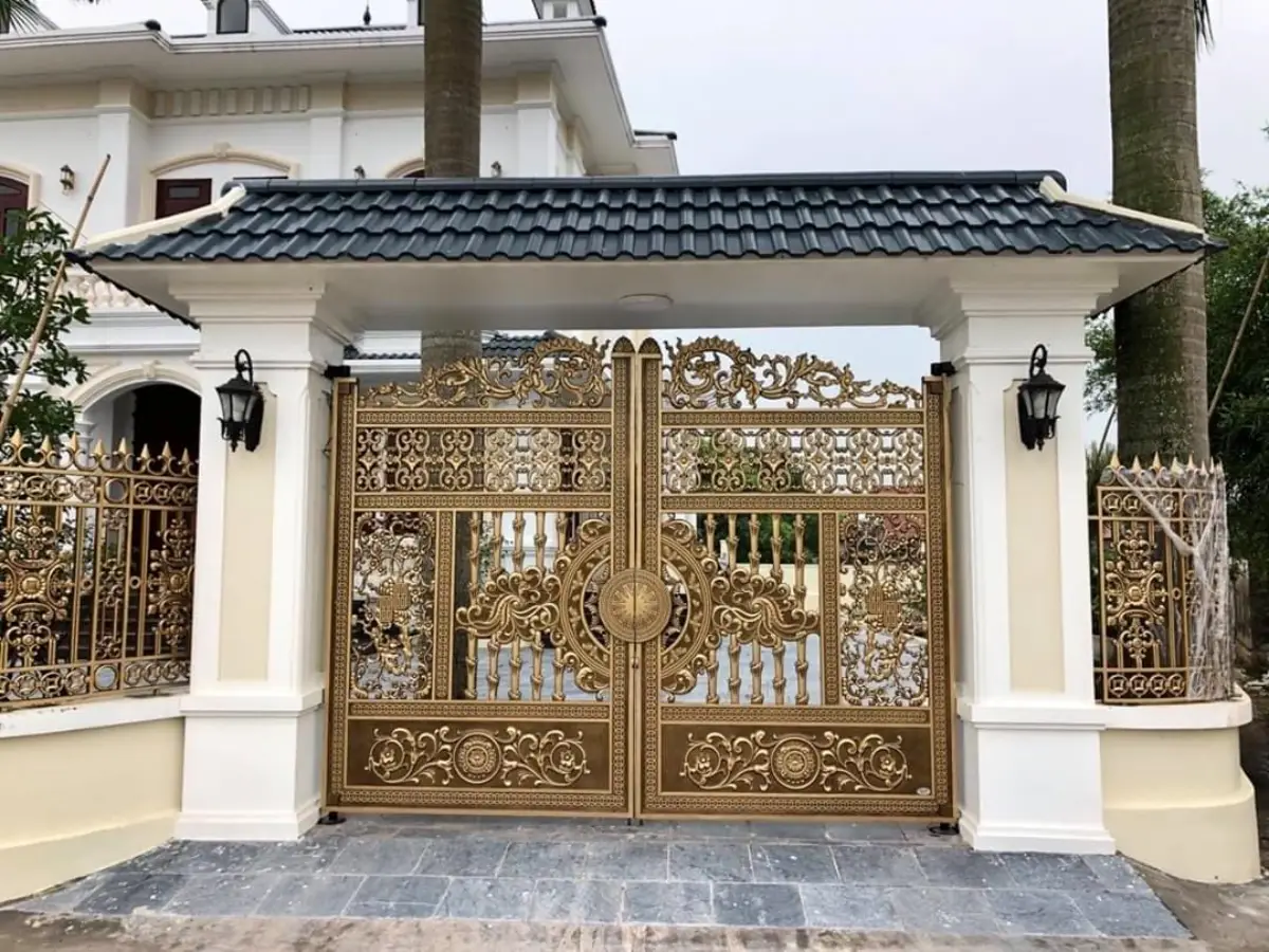 Mẫu cột cổng đẹp mái Thái cũng được nhiều gia chủ yêu thích